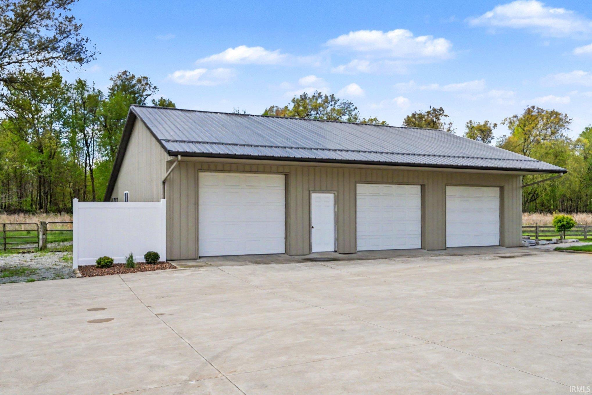 12340 County Road 4 Middlebury IN 46540