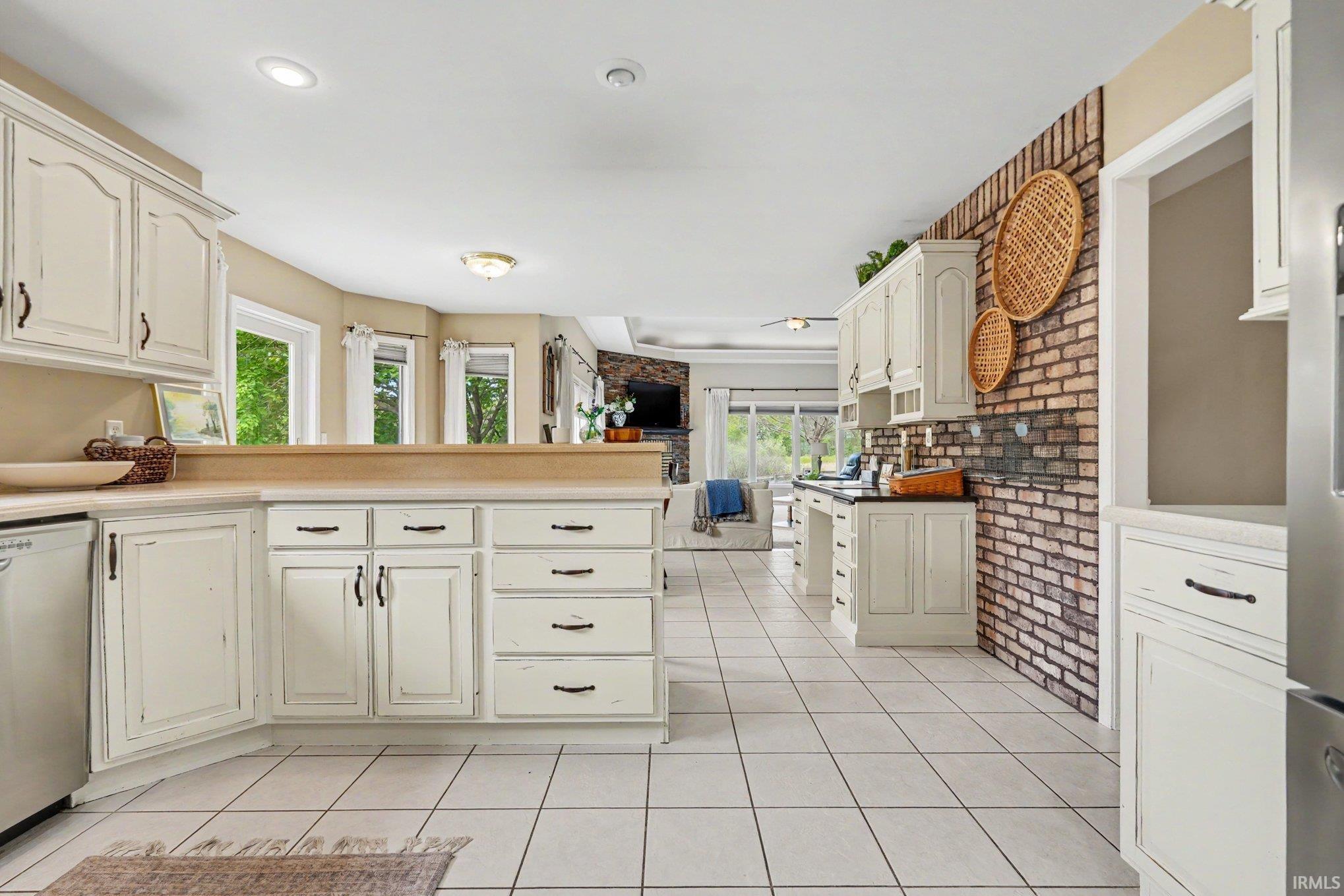 12340 County Road 4 Middlebury IN 46540