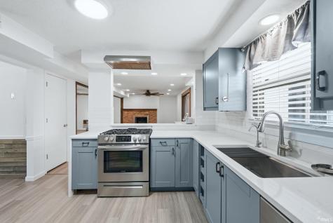 6609 Salge Drive Fort Wayne IN 46835