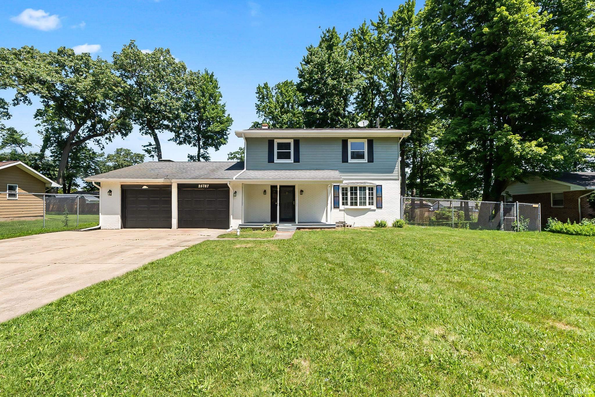 25787 Meadow Oak Lane Elkhart IN 46514