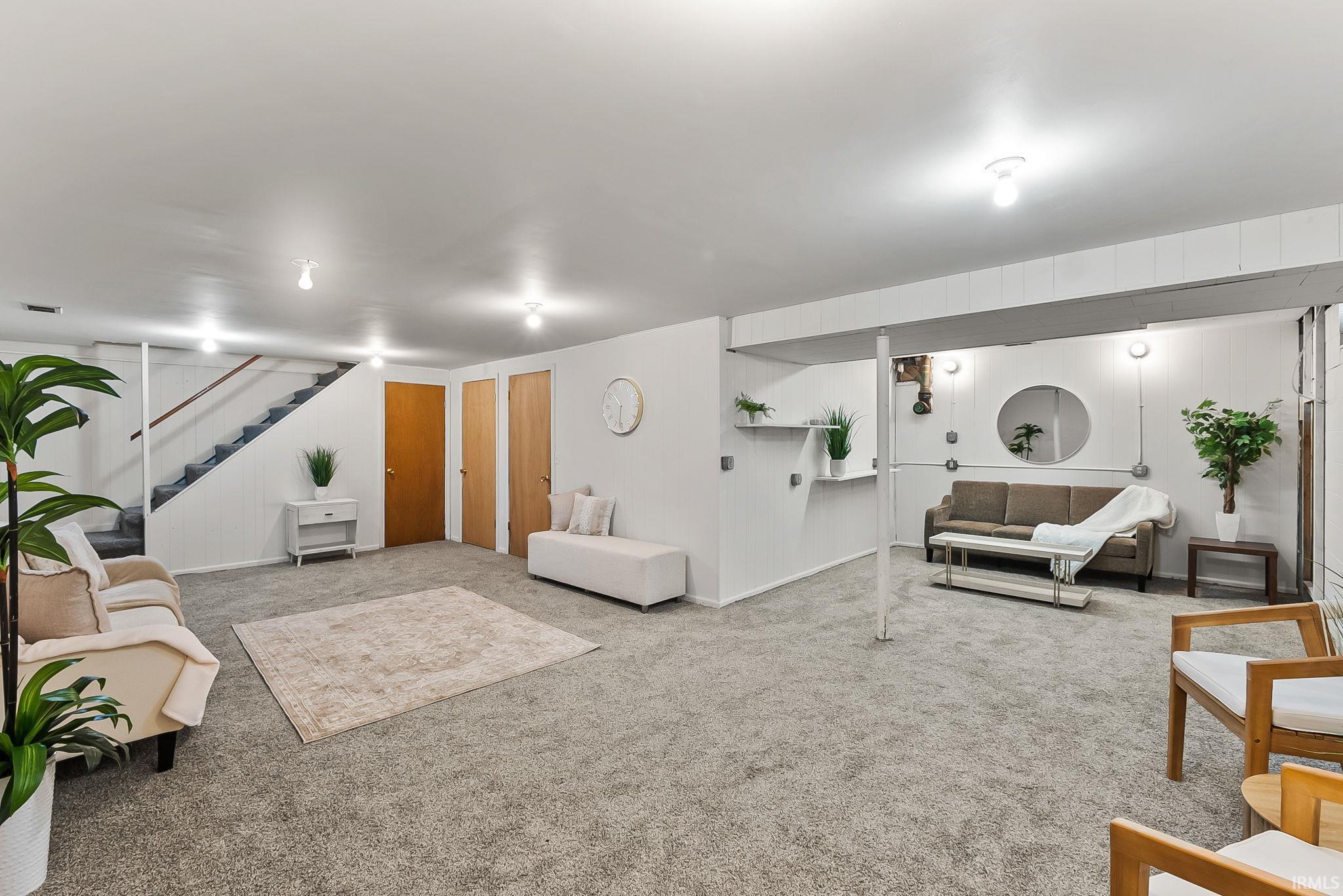 25787 Meadow Oak Lane Elkhart IN 46514