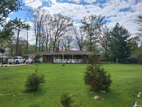 27 N Scatterfield Road Anderson IN 46012