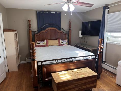 27 N Scatterfield Road Anderson IN 46012