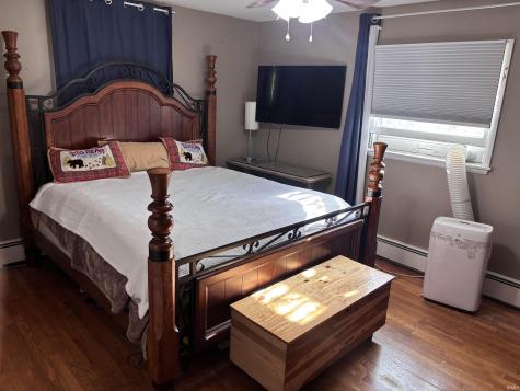 27 N Scatterfield Road Anderson IN 46012