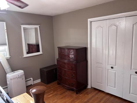 27 N Scatterfield Road Anderson IN 46012