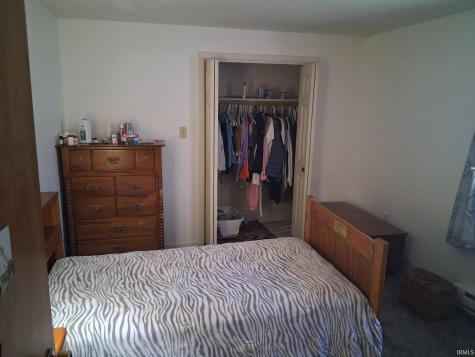 27 N Scatterfield Road Anderson IN 46012