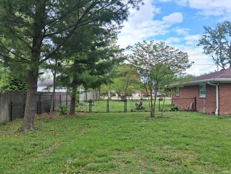 27 N Scatterfield Road Anderson IN 46012
