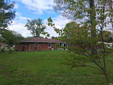 27 N Scatterfield Road Anderson IN 46012