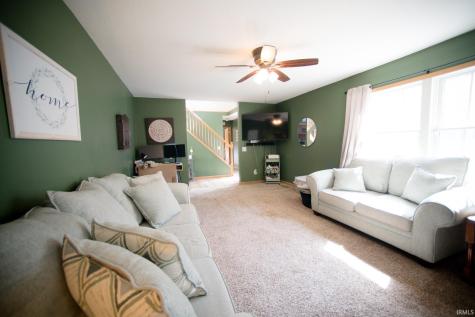 682 E Pr Rd 265 N Sullivan IN 47882
