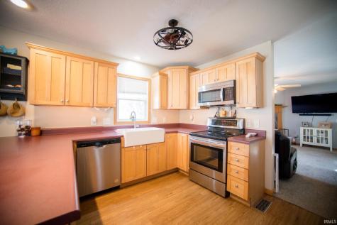 682 E Pr Rd 265 N Sullivan IN 47882