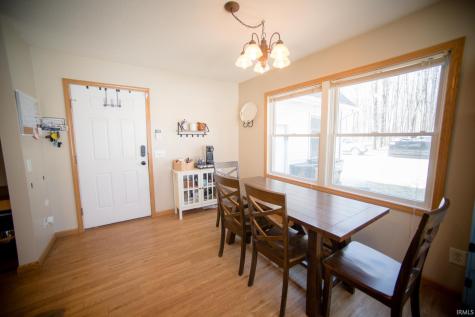 682 E Pr Rd 265 N Sullivan IN 47882