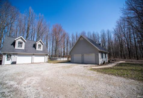 682 E Pr Rd 265 N Sullivan IN 47882