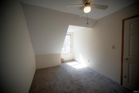 682 E Pr Rd 265 N Sullivan IN 47882