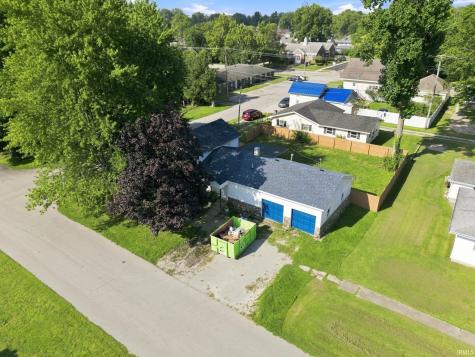107 E Sunset Drive Bourbon IN 46504