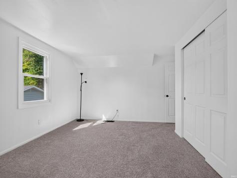 4923 Blum Drive Fort Wayne IN 46835