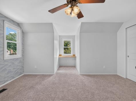 4923 Blum Drive Fort Wayne IN 46835