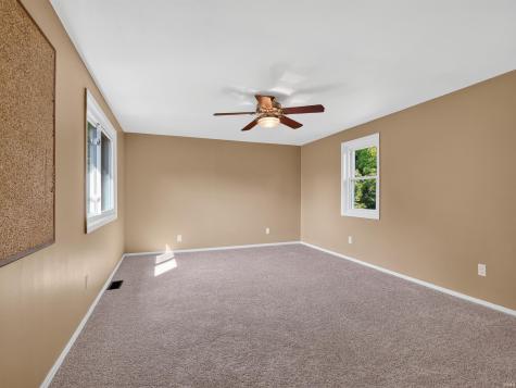 4923 Blum Drive Fort Wayne IN 46835