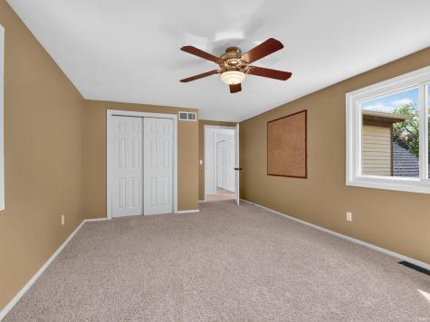 4923 Blum Drive Fort Wayne IN 46835