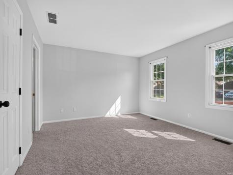 4923 Blum Drive Fort Wayne IN 46835