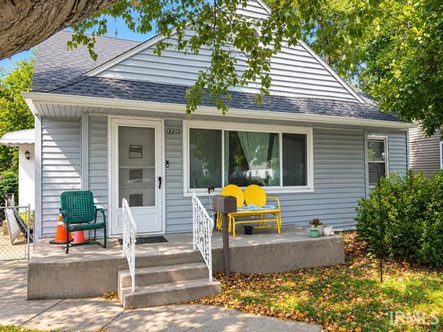 1305 N Kaley Street South Bend IN 46628