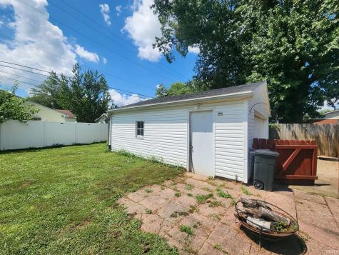 1631 S Taft Avenue Evansville IN 47714
