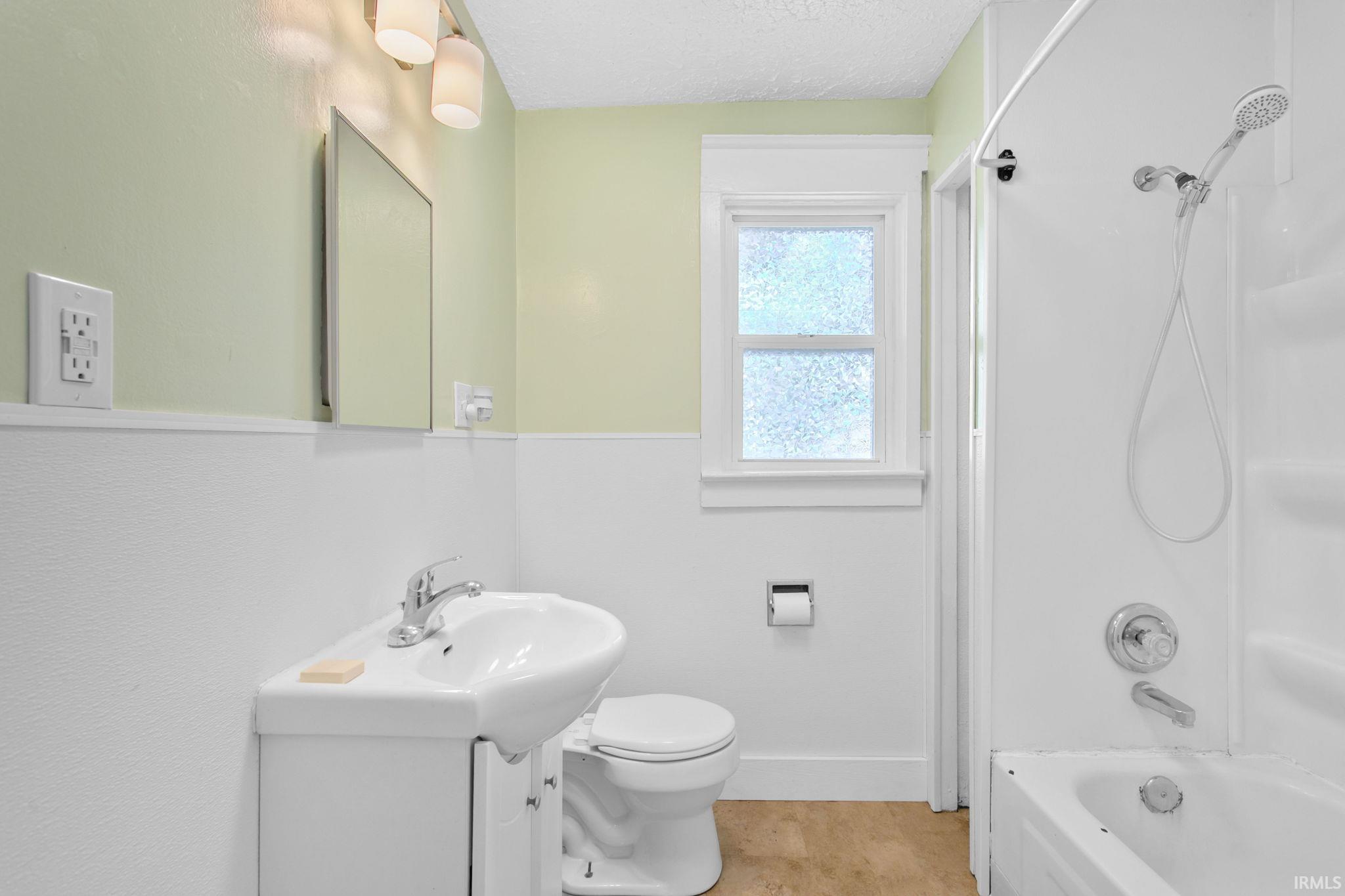 314 E 13th Street Mishawaka IN 46544