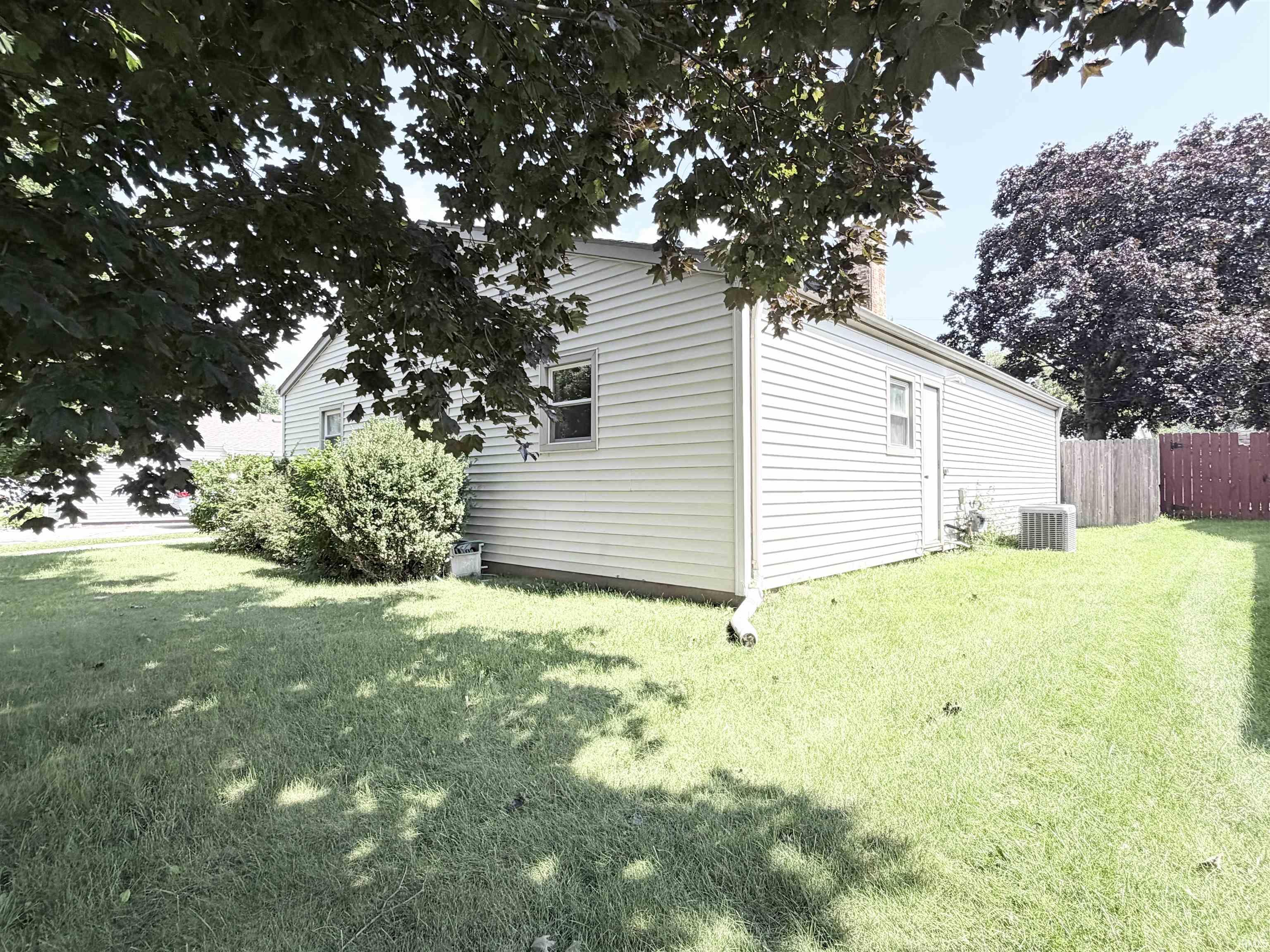 4620 Crawford Court South Bend IN 46614