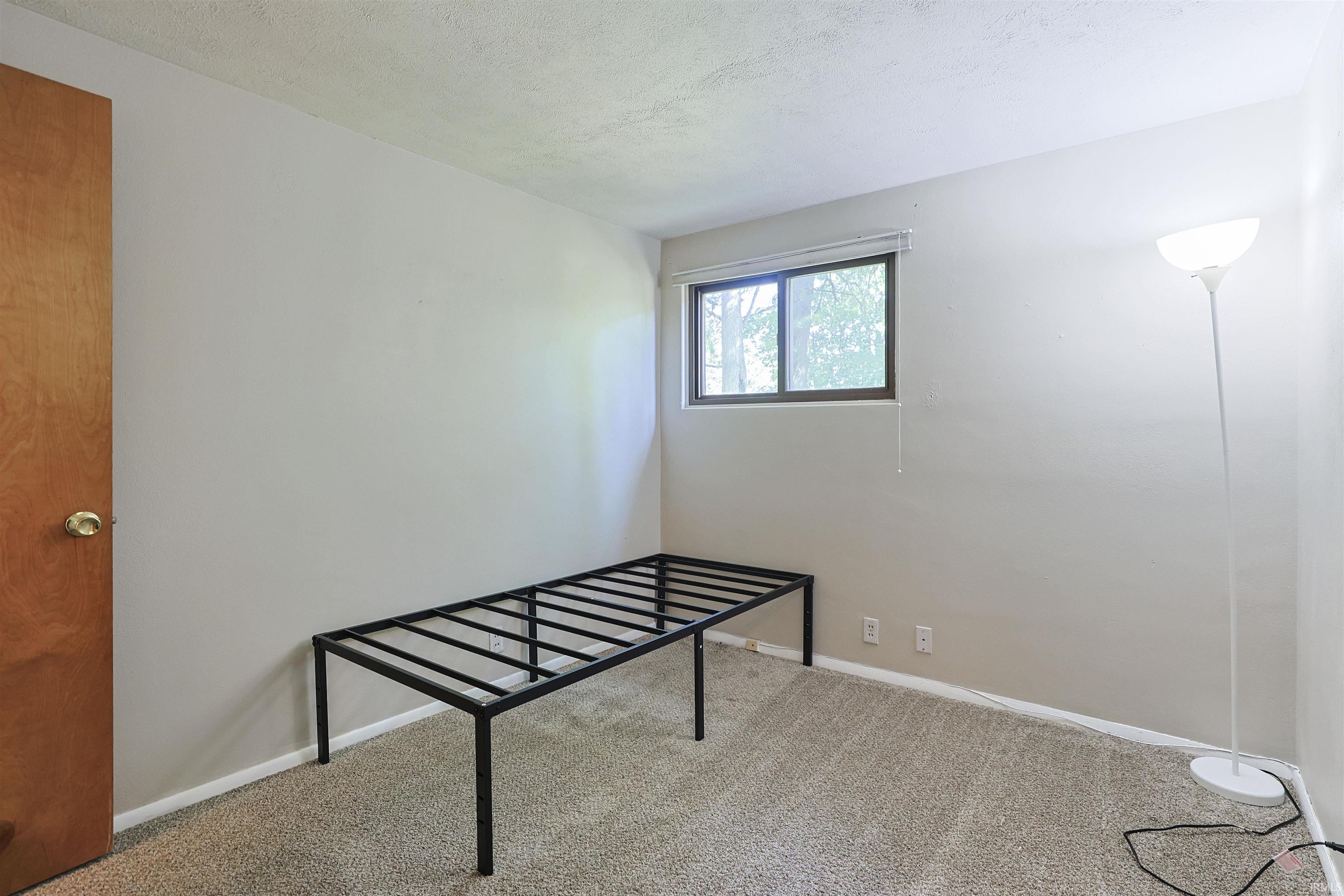 17305 Fergus Drive South Bend IN 46635