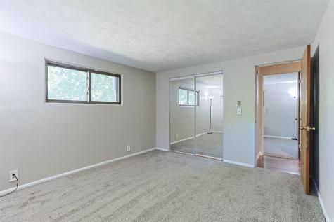 17305 Fergus Drive South Bend IN 46635