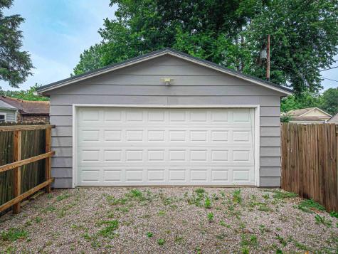 4520 Taylor Avenue Evansville IN 47714