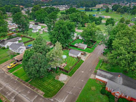 4520 Taylor Avenue Evansville IN 47714