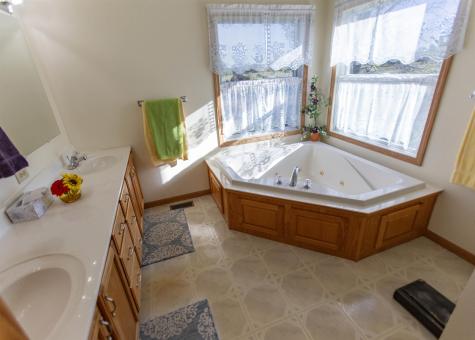 2670 N 600 E Fremont IN 46737