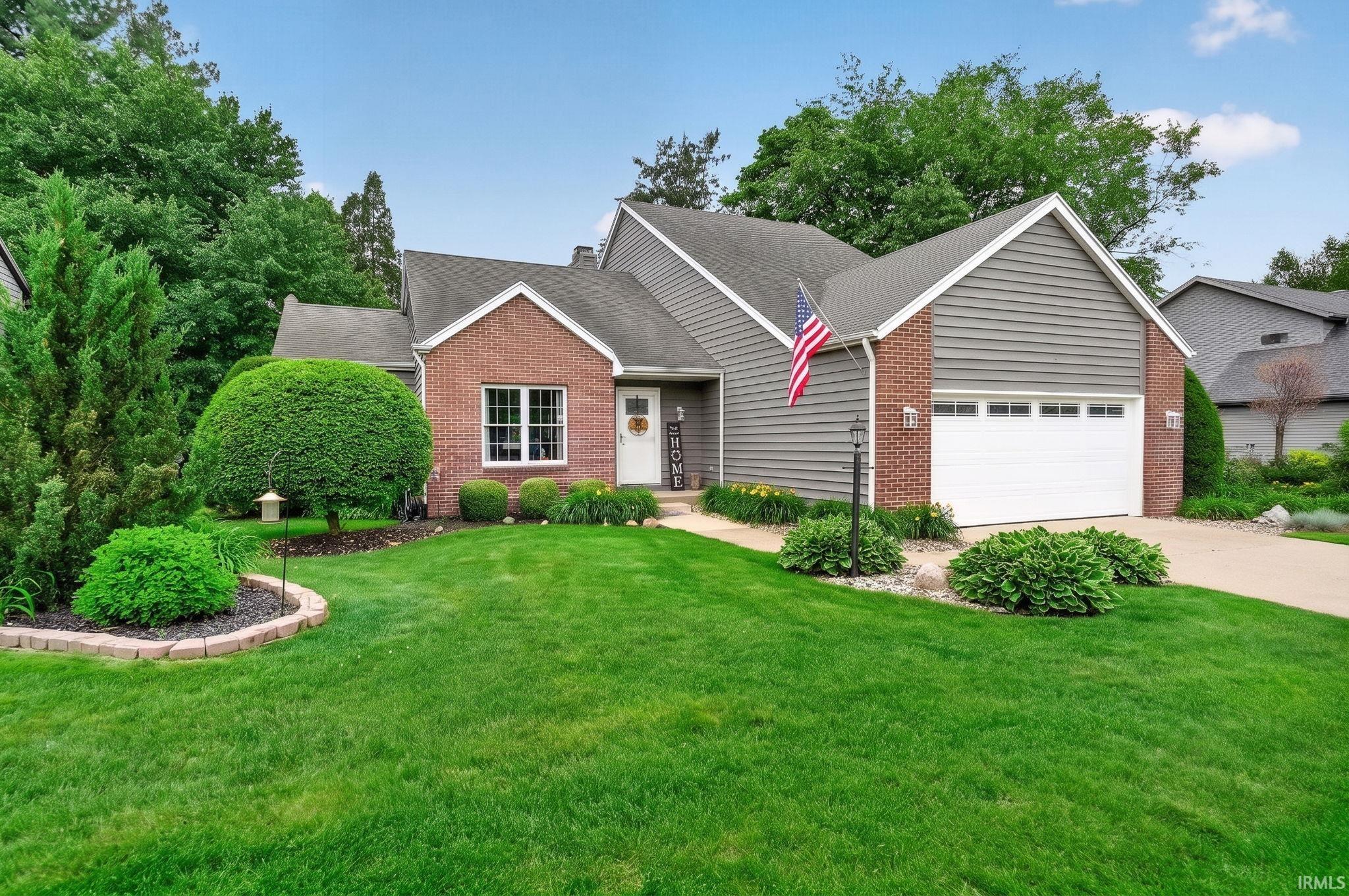 51679 Stoneham Way Granger IN 46530