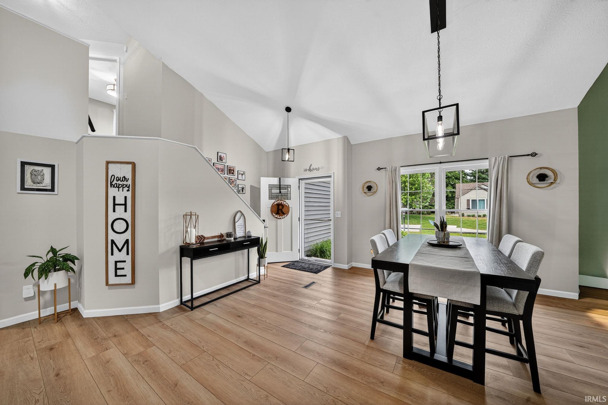 51679 Stoneham Way Granger IN 46530