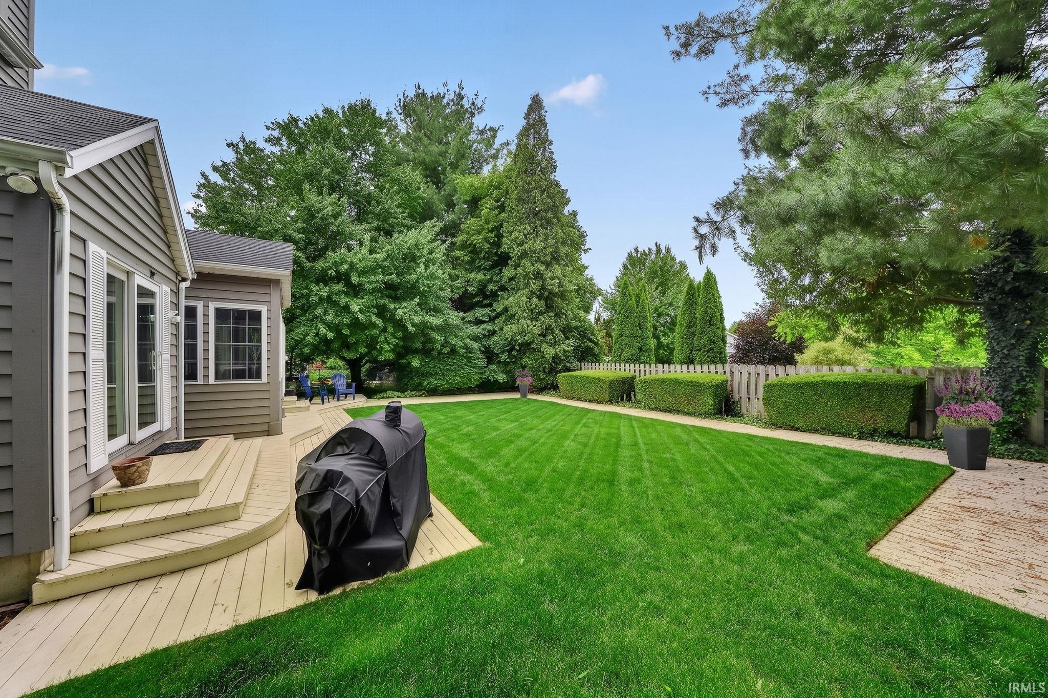51679 Stoneham Way Granger IN 46530