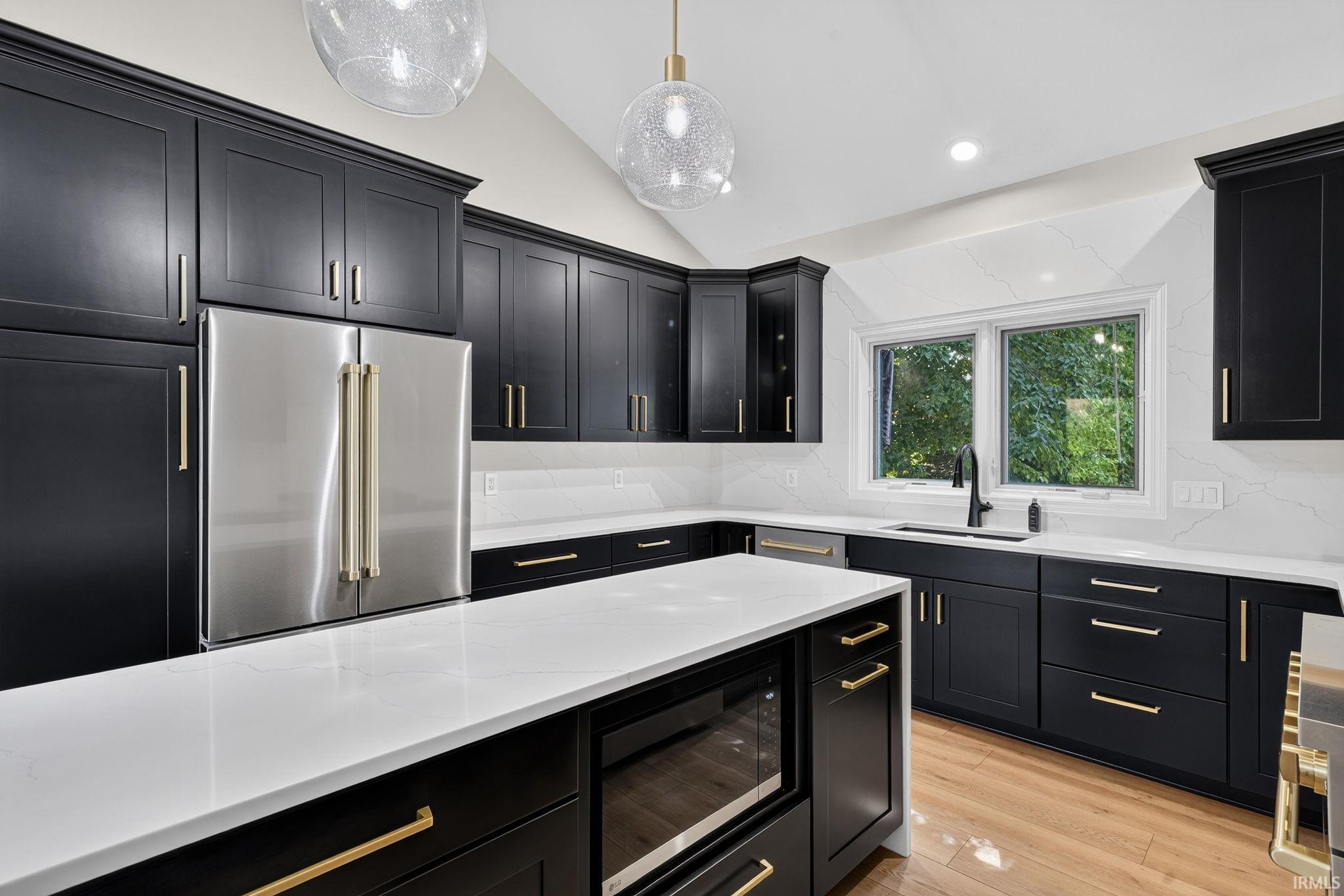 51679 Stoneham Way Granger IN 46530