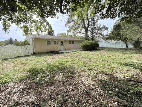 3842 W Fairington Drive Bloomington IN 47403