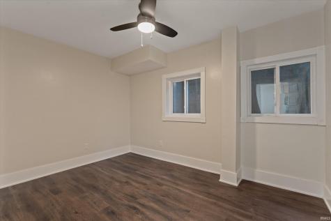 3002 Robinhood Lane South Bend IN 46614