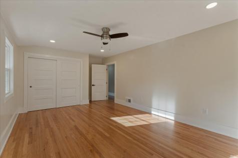 3002 Robinhood Lane South Bend IN 46614
