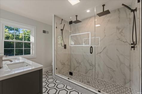 3002 Robinhood Lane South Bend IN 46614