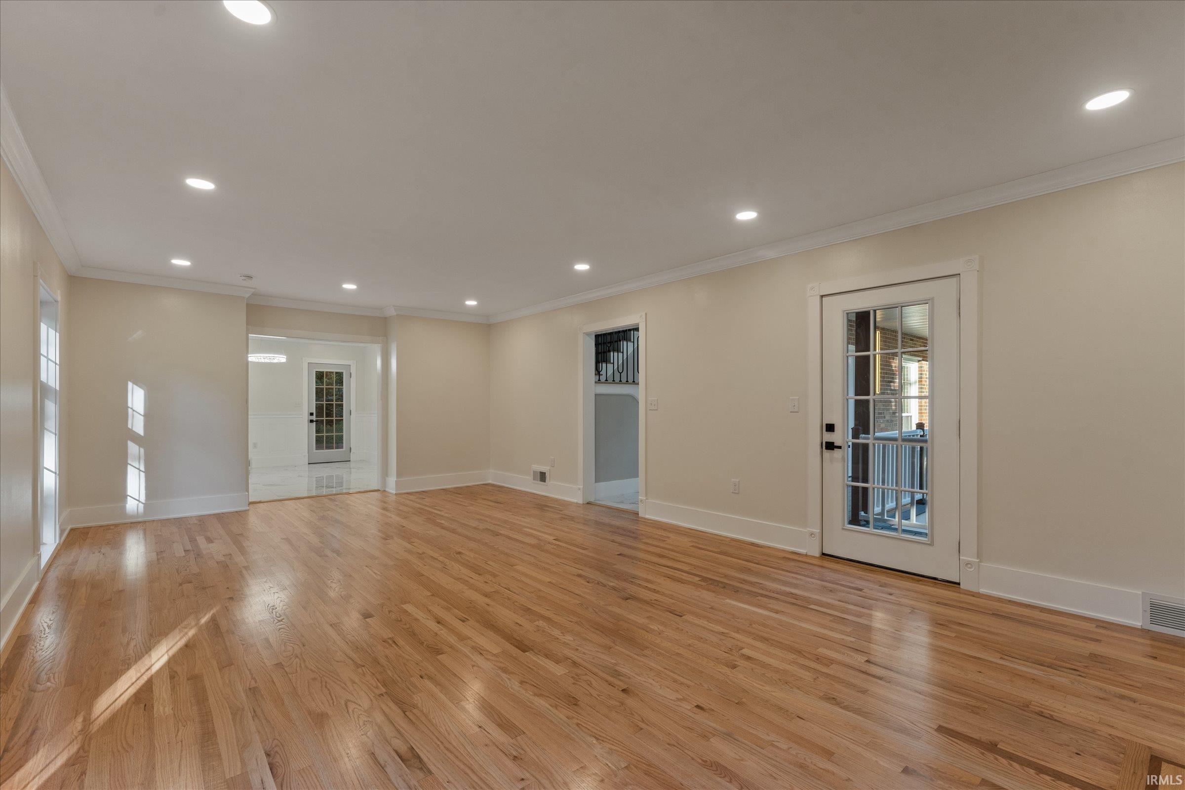 3002 Robinhood Lane South Bend IN 46614