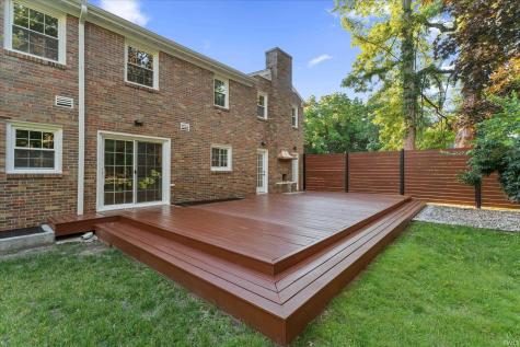 3002 Robinhood Lane South Bend IN 46614