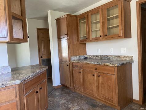 1205 & 1207 W Walnut Street Washington IN 47501