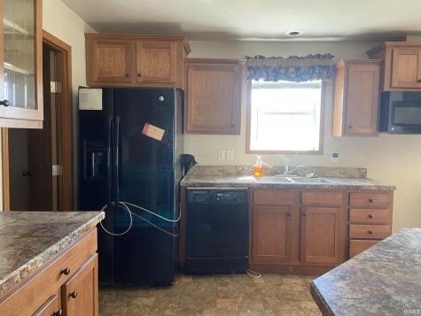 1205 & 1207 W Walnut Street Washington IN 47501
