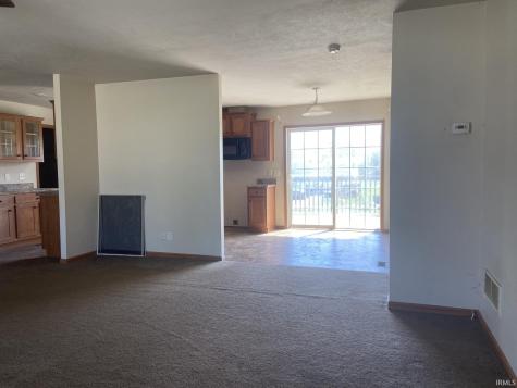 1205 & 1207 W Walnut Street Washington IN 47501
