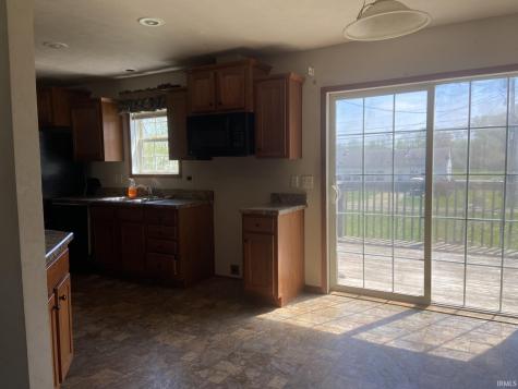1205 & 1207 W Walnut Street Washington IN 47501