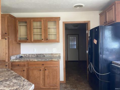 1205 & 1207 W Walnut Street Washington IN 47501
