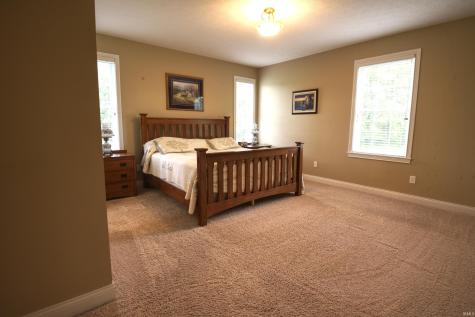 13681 W Auburn Ridge Court Linton IN 47441