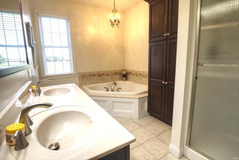 13681 W Auburn Ridge Court Linton IN 47441
