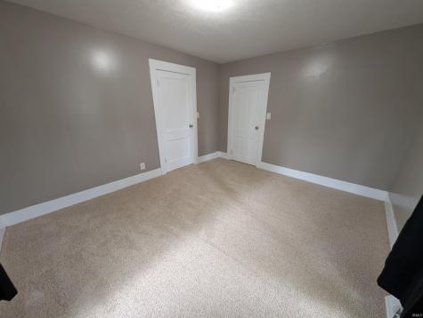 322 W 8th Street Bicknell IN 47512